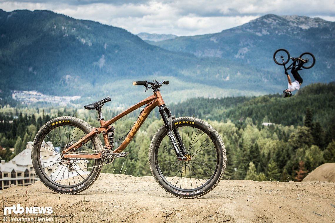 Ob Emil Johansson am Sonntag beim Red Bull Joyride in Whistler auf den ersten Platz flippt, whippt und spinnt? Ob Emil Johansson am Sonntag beim Red Bull Joyride in Whistler auf den ersten Platz flippt, whippt und spinnt?
